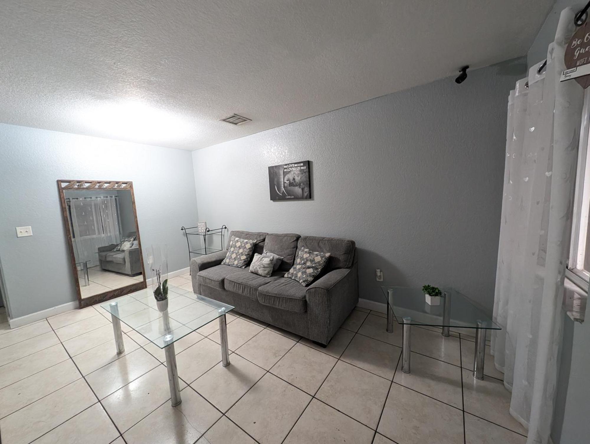 Milusol Hostel Miami Shores Luaran gambar
